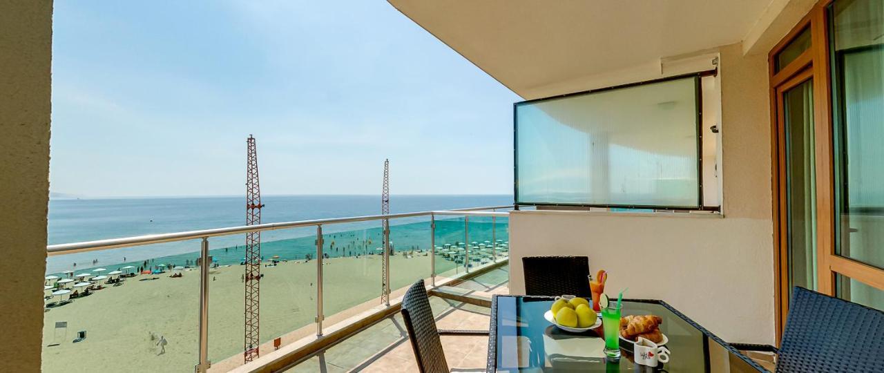 Briz Beach Apartments Slăntjev Brjag Exteriör bild