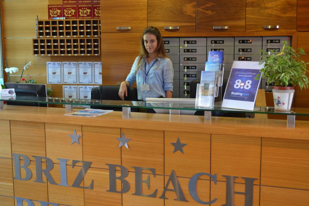 Briz Beach Apartments Slăntjev Brjag Exteriör bild